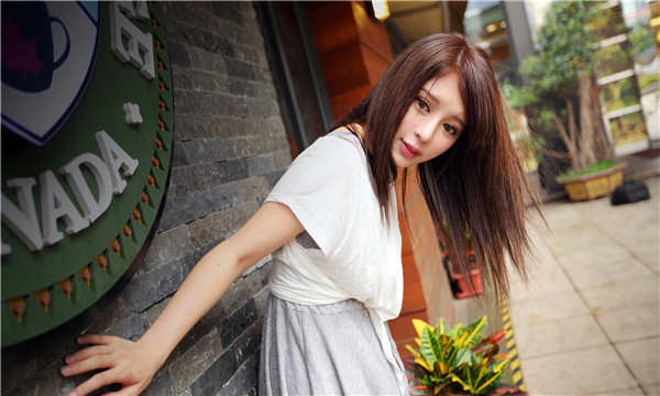 广丰想找一个女性生孩子给报酬-｛找个女人生孩子多少钱｝